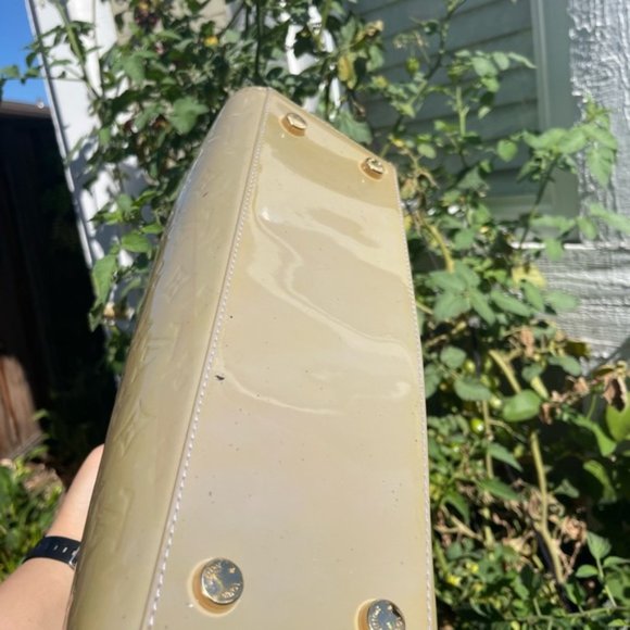 Louis Vuitton purple Brea MM lila monogram Vernis - Picture 5 of 13